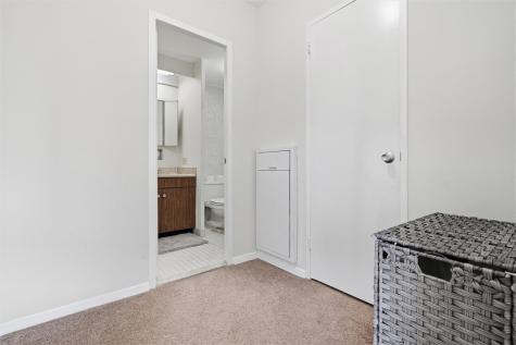320 Fort Duquesne Boulevard Downtown Pgh PA 15222