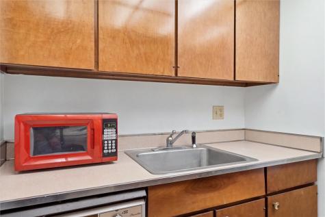 320 Fort Duquesne Boulevard Downtown Pgh PA 15222