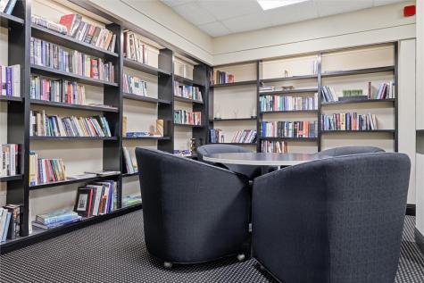 320 Fort Duquesne Boulevard Downtown Pgh PA 15222