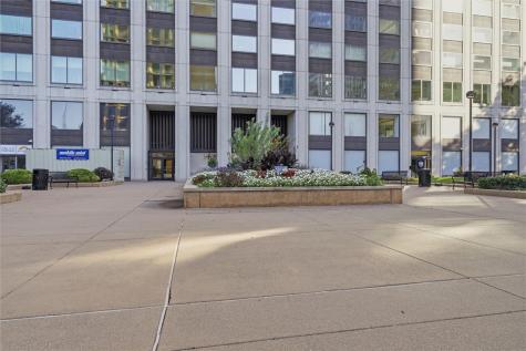 320 Fort Duquesne Boulevard Downtown Pgh PA 15222
