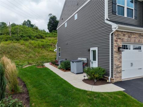 224 Dana Drive Sewickley Hills Boro PA 15143