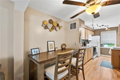 939 Lynwood Court Cranberry Township PA 16066