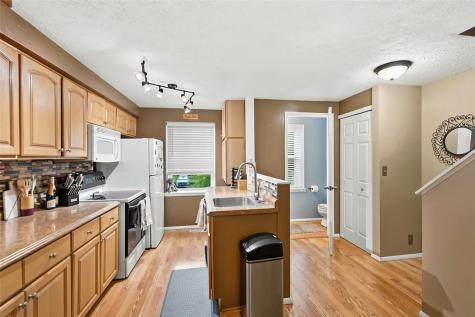 939 Lynwood Court Cranberry Township PA 16066