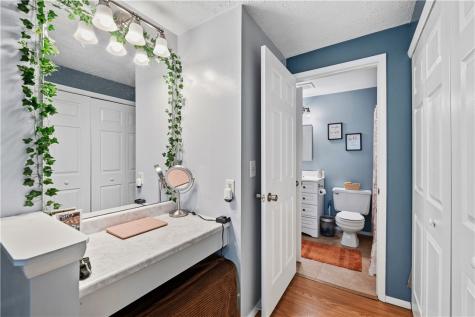 939 Lynwood Court Cranberry Township PA 16066