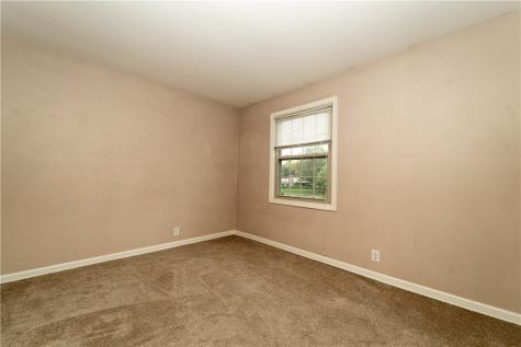 646 Robinwood Drive Scott Township PA 15216