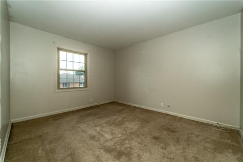646 Robinwood Drive Scott Township PA 15216