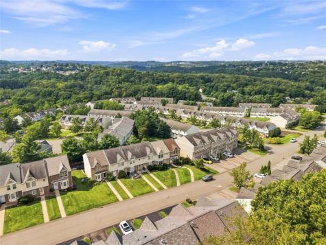 3033 Estate Drive North Fayette PA 15071