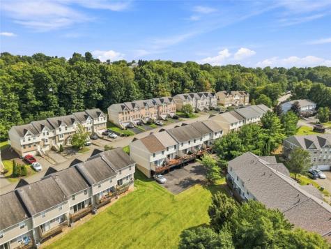 3033 Estate Drive North Fayette PA 15071