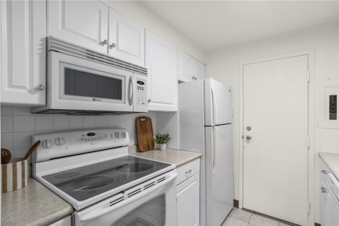 4601 Fifth Oakland PA 15213
