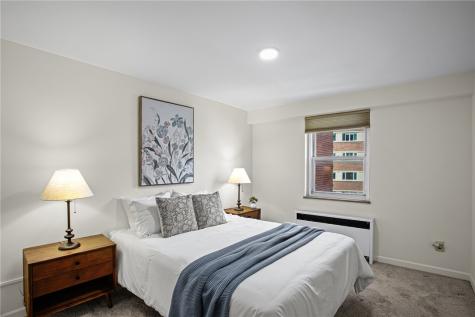 4601 Fifth Oakland PA 15213