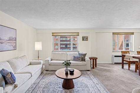 4601 Fifth Oakland PA 15213