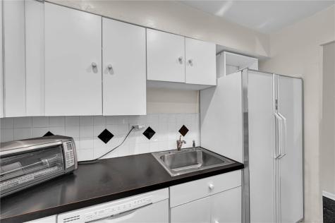 112 Washington Place Downtown Pgh PA 15219