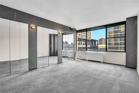 112 Washington Place Downtown Pgh PA 15219