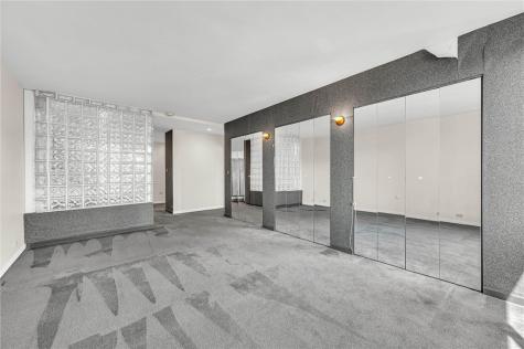 112 Washington Place Downtown Pgh PA 15219