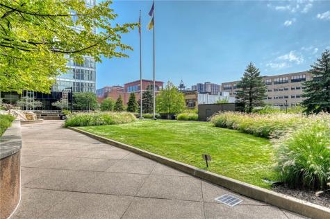 112 Washington Place Downtown Pgh PA 15219