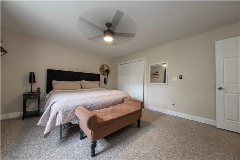 746 Carriage Circle Pennsbury PA 15205