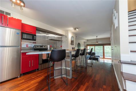 746 Carriage Circle Pennsbury PA 15205