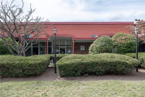 746 Carriage Circle Pennsbury PA 15205