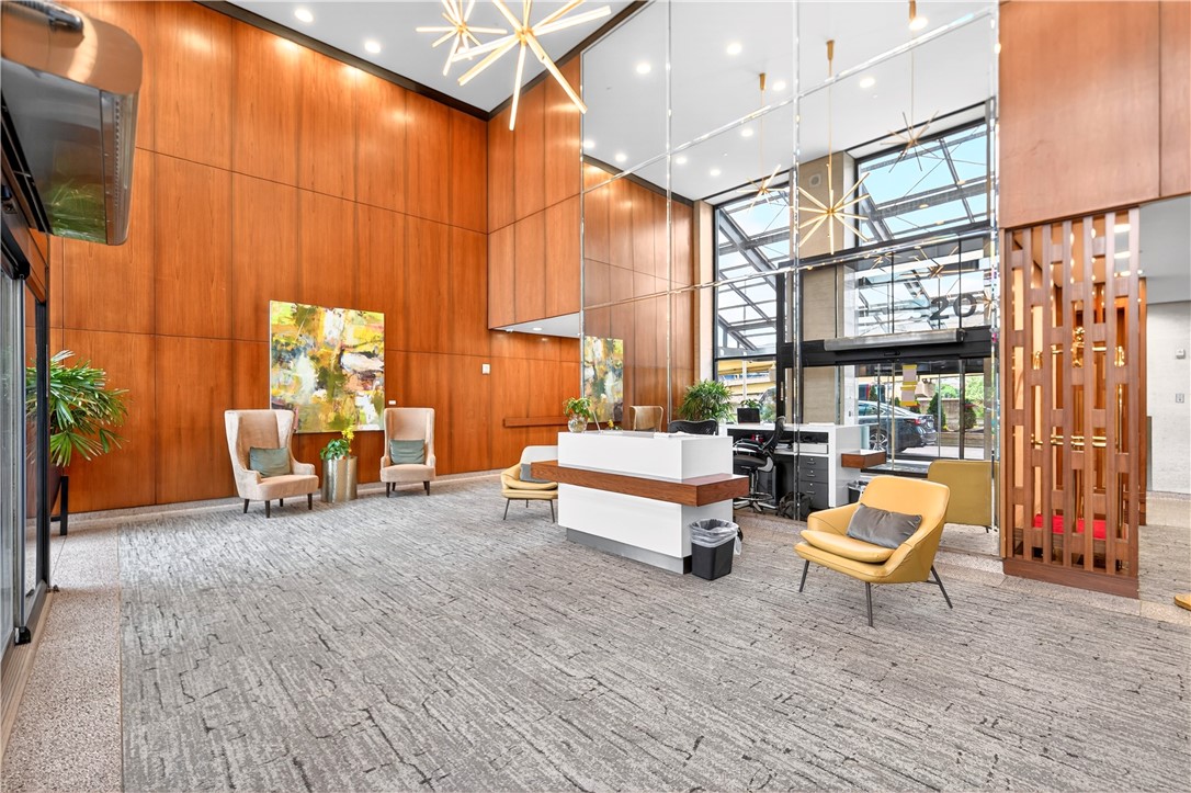 320 Fort Duquesne Boulevard Downtown Pgh PA 15222