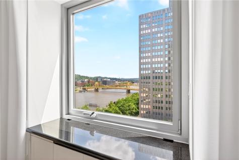 320 Fort Duquesne Boulevard Downtown Pgh PA 15222
