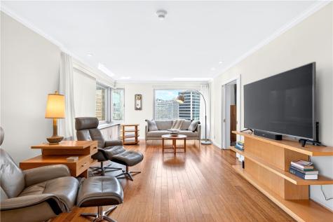 320 Fort Duquesne Boulevard Downtown Pgh PA 15222