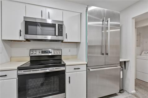 307 S Dithridge Oakland PA 15213
