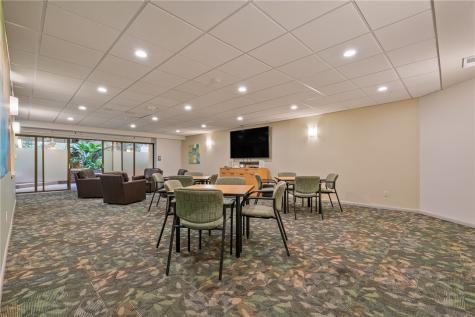 307 S Dithridge Oakland PA 15213