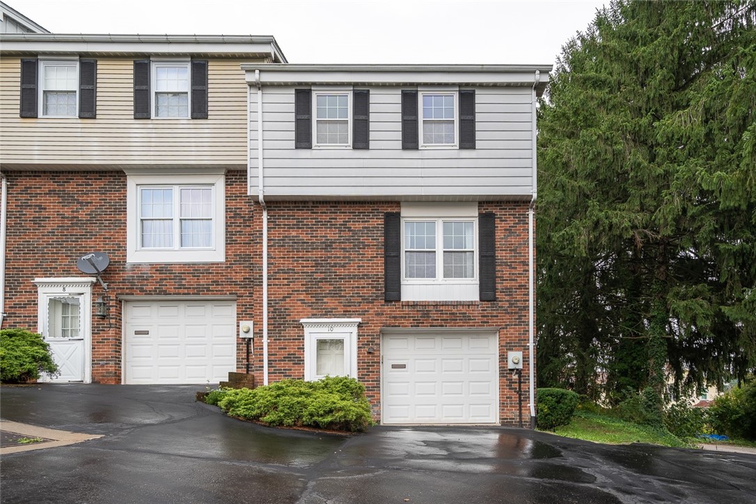 10 Walnut Court Blawnox PA 15238