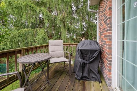 10 Walnut Court Blawnox PA 15238