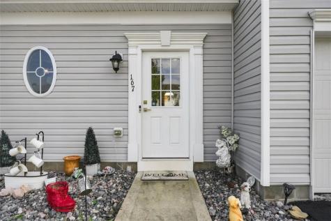 167 Viareggio Way Finleyville PA 15332