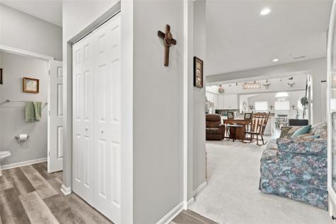 167 Viareggio Way Finleyville PA 15332