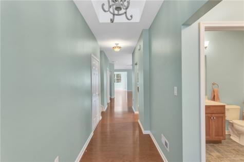 254 Patriot Lane Economy PA 15042