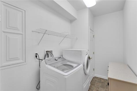 254 Patriot Lane Economy PA 15042