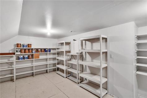 254 Patriot Lane Economy PA 15042