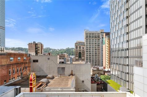 301 5th Avenue Downtown Pgh PA 15222