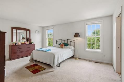 600 Hunting Creek Road North Strabane PA 15317