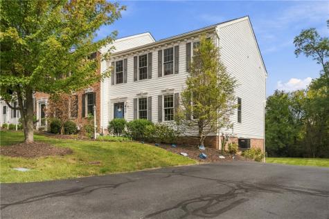 600 Hunting Creek Road North Strabane PA 15317