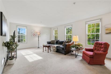 600 Hunting Creek Road North Strabane PA 15317