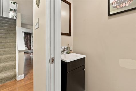 817 Elm Court Oakdale PA 15071