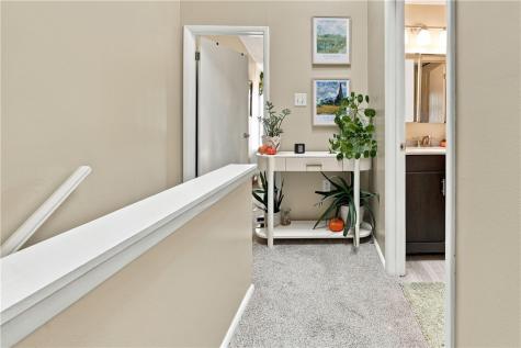 817 Elm Court Oakdale PA 15071