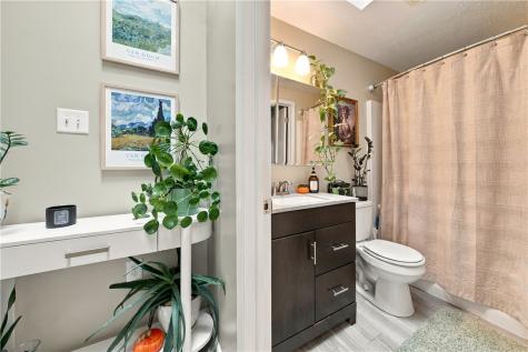 817 Elm Court Oakdale PA 15071