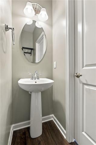 107 Sita Court Carnegie PA 15106