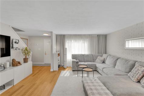 3154 Camberly Drive Hampton PA 15044