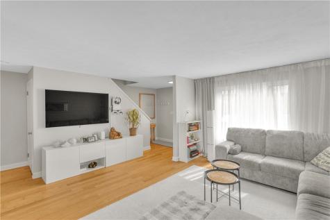 3154 Camberly Drive Hampton PA 15044