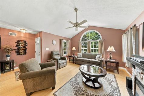 1158 Links Way West Deer PA 15044