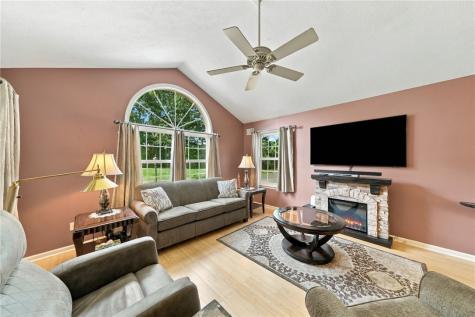 1158 Links Way West Deer PA 15044