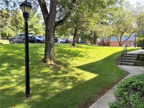 1164 Pennsbury Boulevard Pennsbury PA 15205
