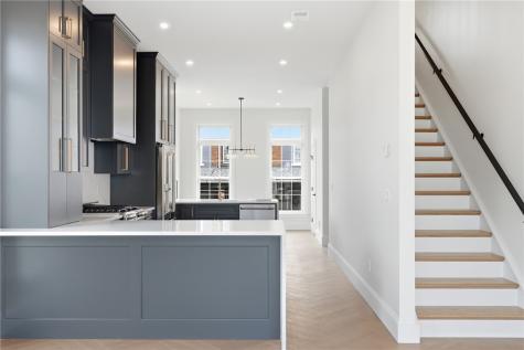 516 N Euclid Avenue East Liberty PA 15206