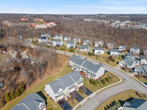 86 Kensington Drive Ohio Township PA 15237