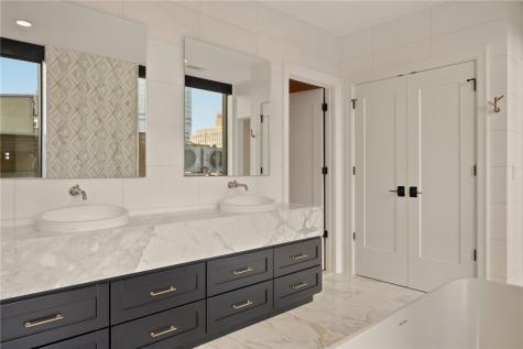 350 Oliver Avenue Downtown Pgh PA 15222